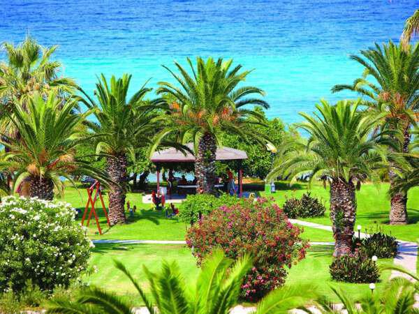 best hotels in halkidiki for family vacation 6 - Best hotels in Halkidiki for family vacation